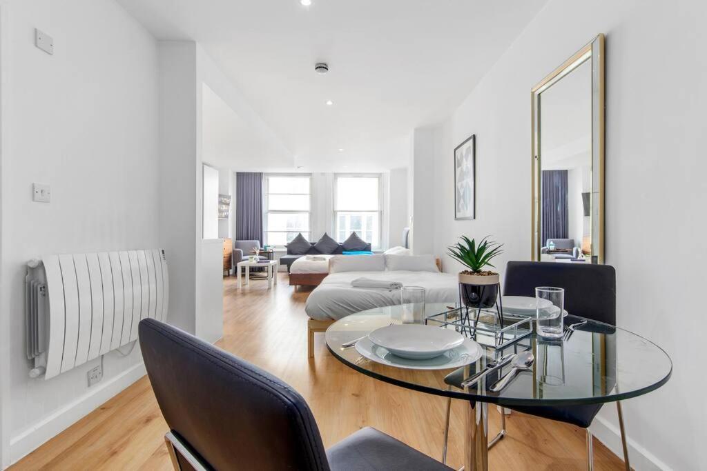Апартаменты Stylish Sleep6 Flat At Iconic Piccadilly Circusvr6 Лондон Экстерьер фото